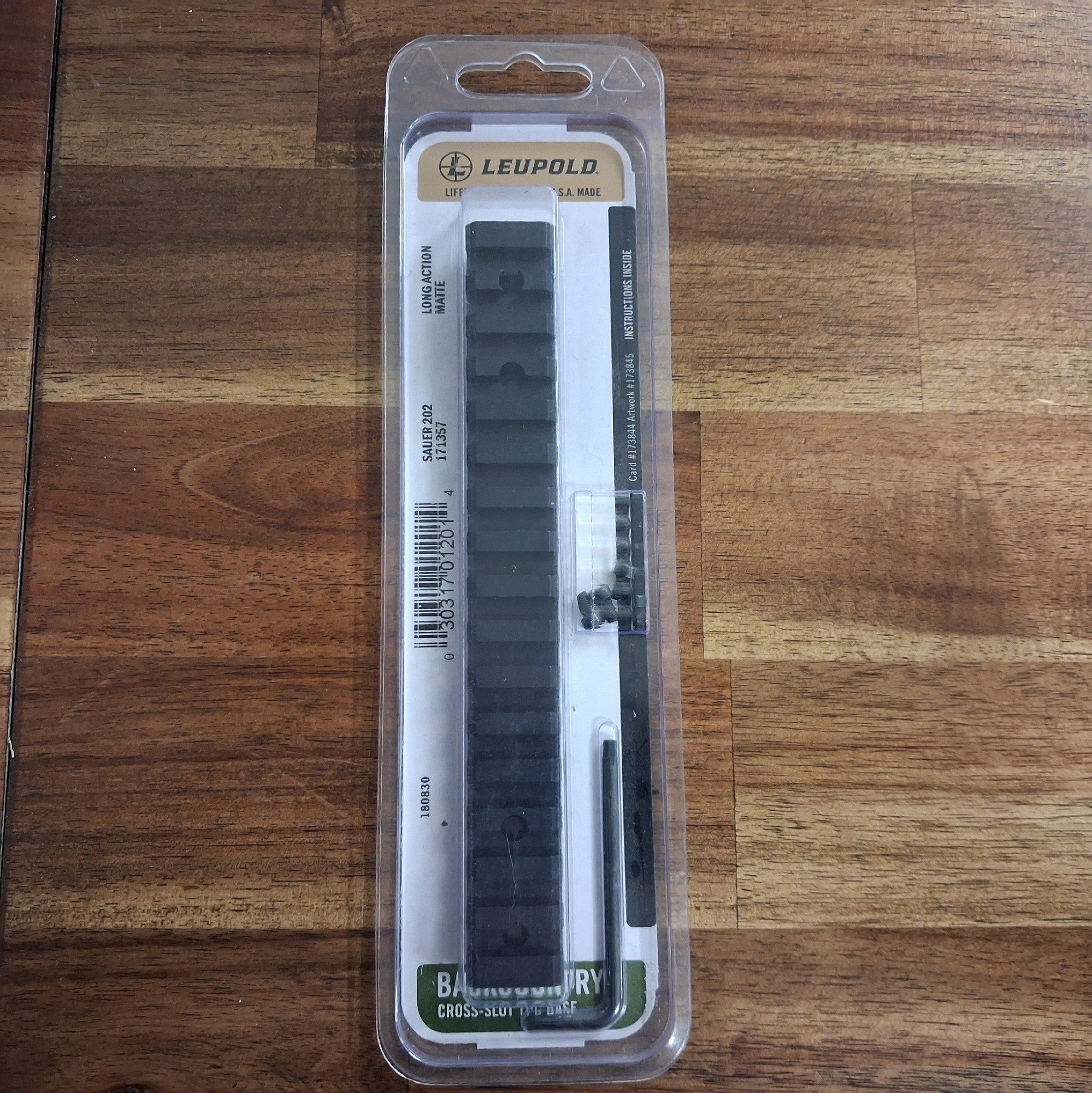 LEUPOLD SAUER 202 PIC RAIL BLACK