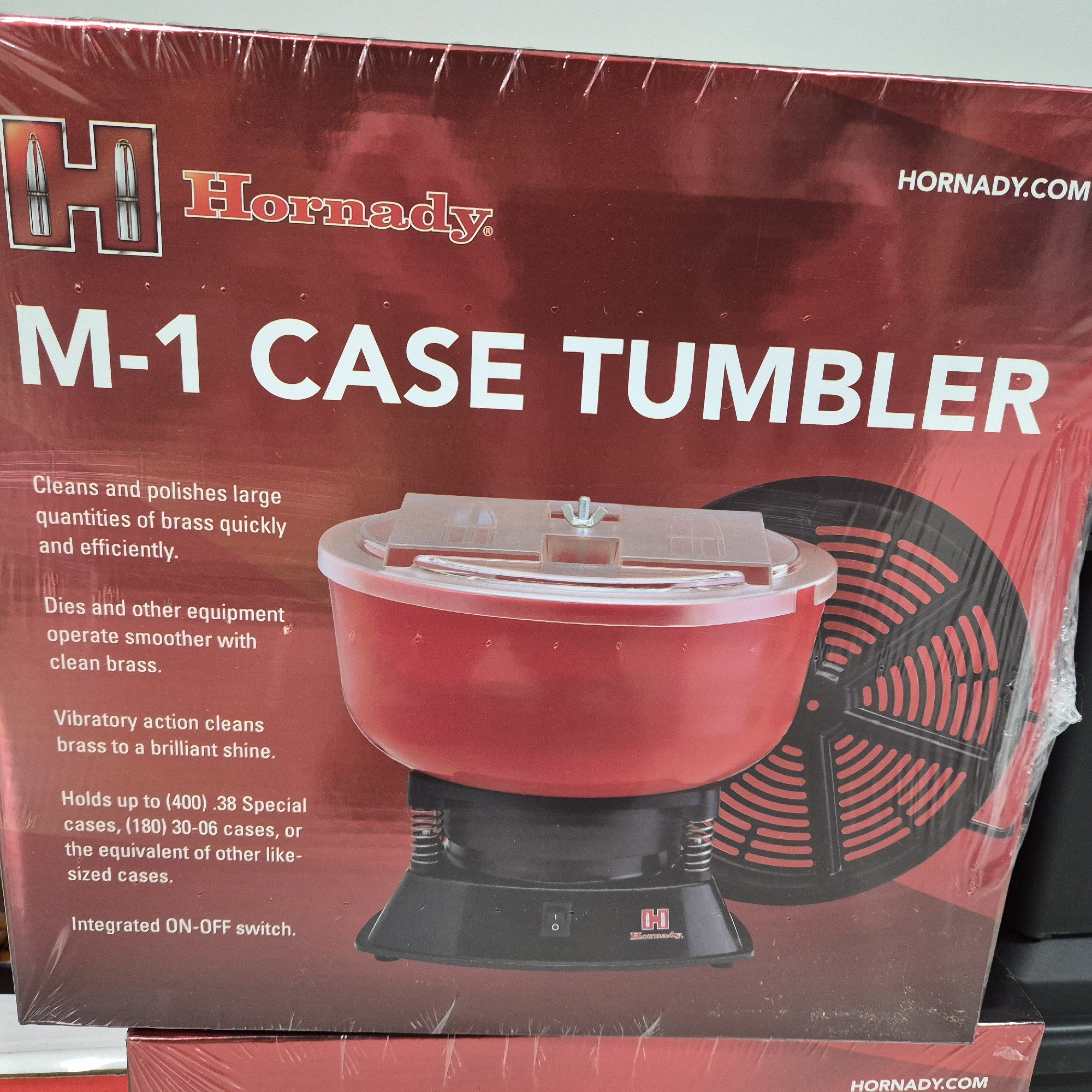 M-1 CASE TUMBLER 220 VOLT **MUST HAVE AU PLUGS**