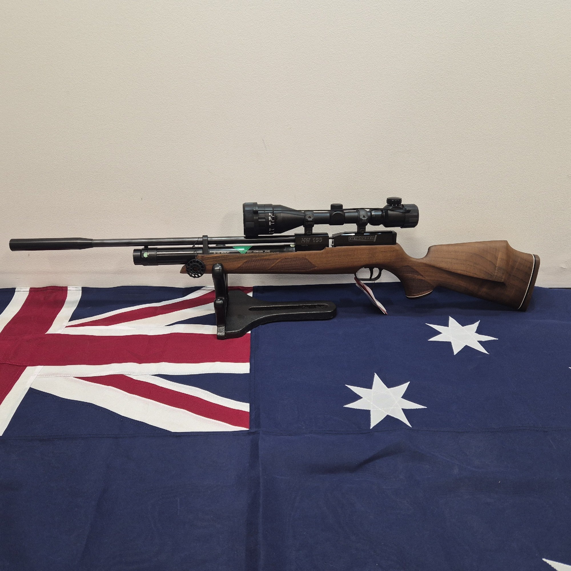 WEIHRAUCH HW 100 22 AIR WITH 2 MAGAZINES & 4-16X56 SCOPE **$1500 ONO**