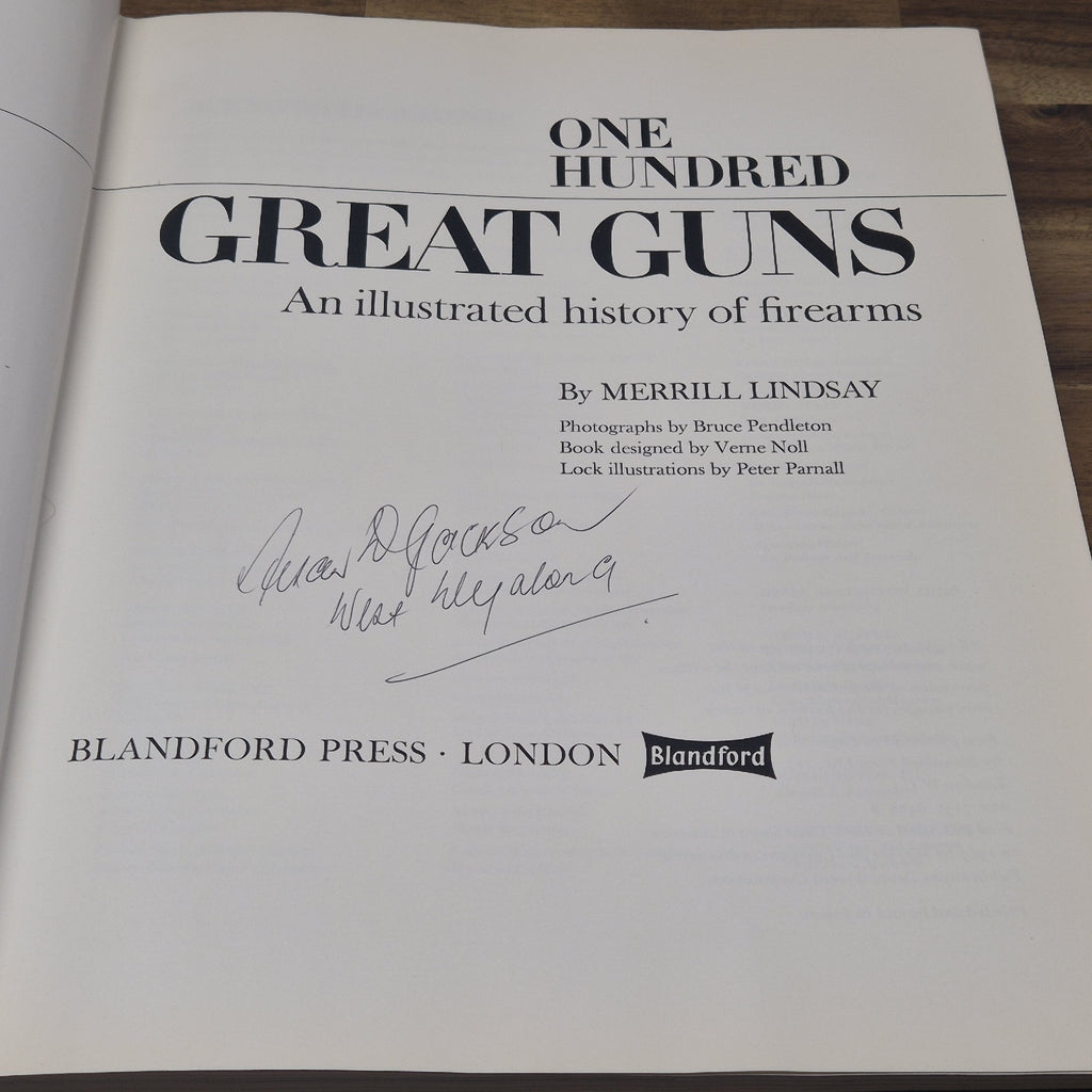 ONE HUNDRED GREAT GUNS BY MERRILL LINDSAY