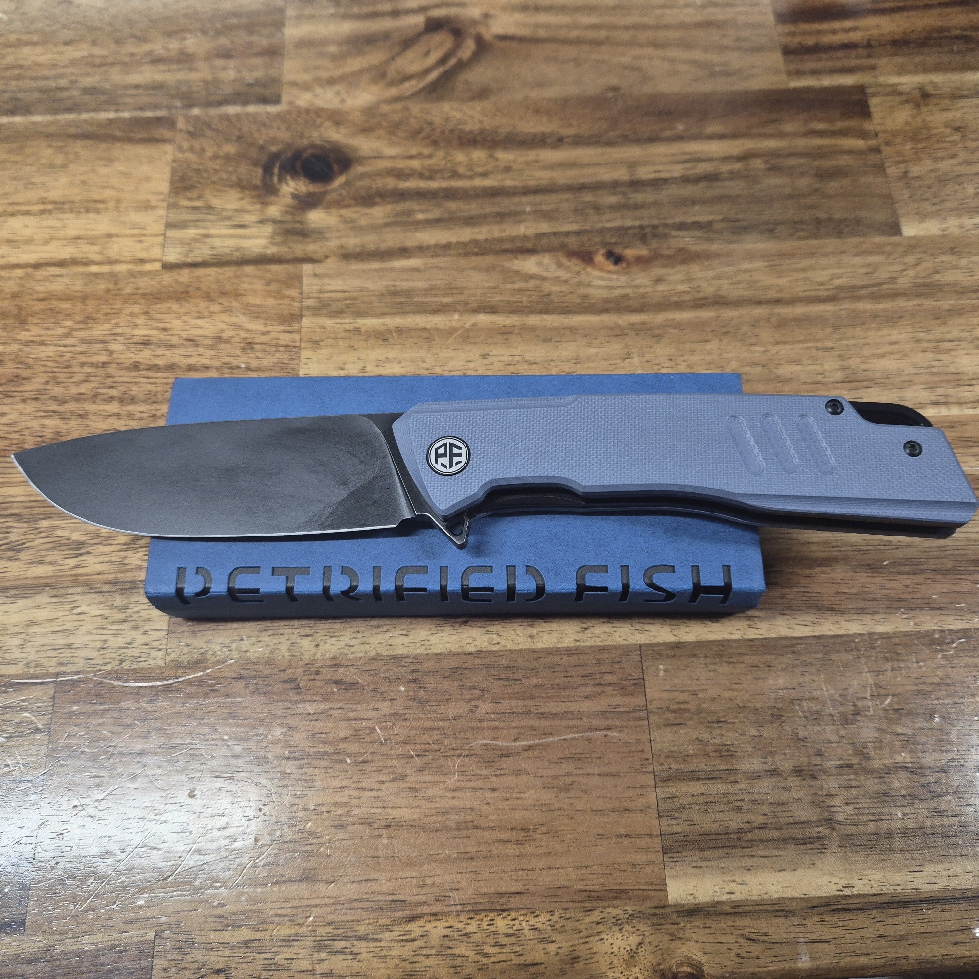 PETRIFIED FISH LOCO KNIFE - BLUE / BLACK